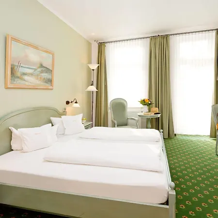 Hotel Neander Ostseebad Binz